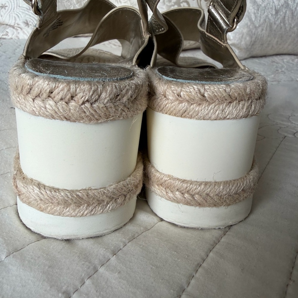 Marc Fisher Metallic Espadrille Wedges - LIKE NEW - Picture 9 of 10